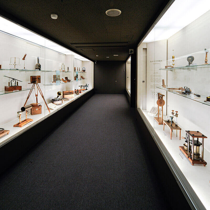 【パスポート特典】入館料割引＆開築当時の写真展｜島津製作所 創業記念資料館