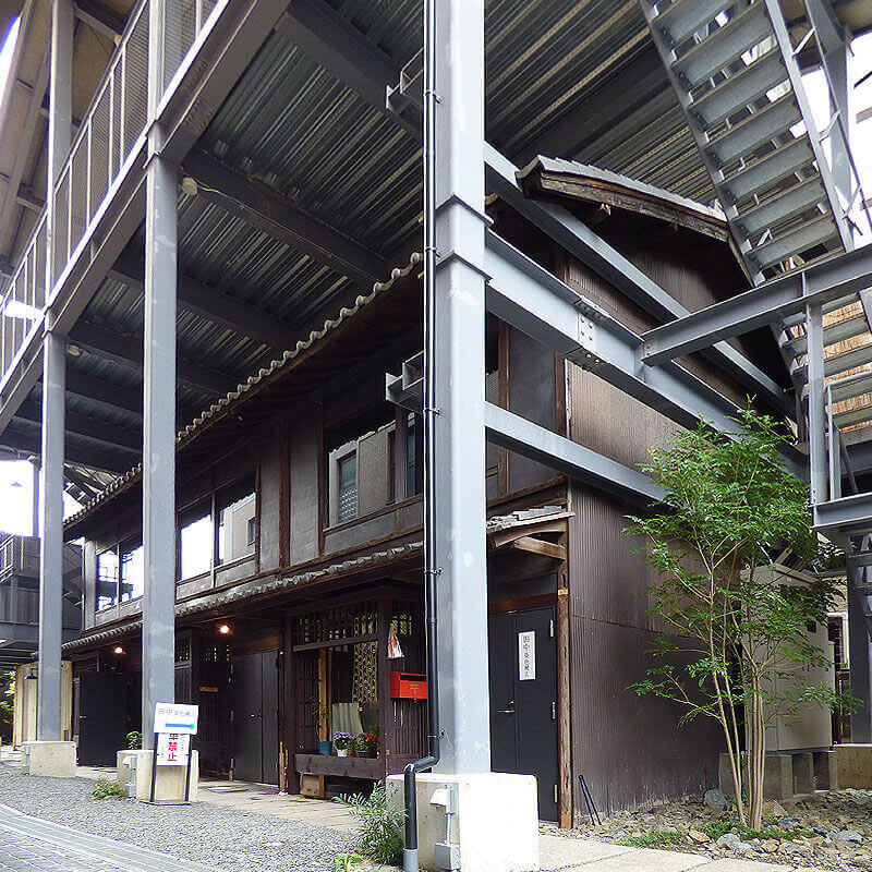 SHIKIAMI CONCON｜パスポート公開