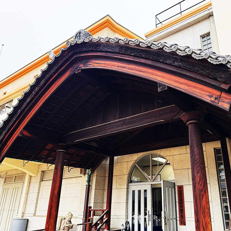 【元開智小学校】明治の擬洋風・モダン京都の学校建築が博物館に、学芸員が特別案内