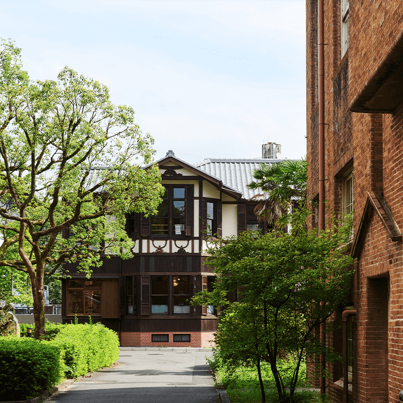 京都工芸繊維大学