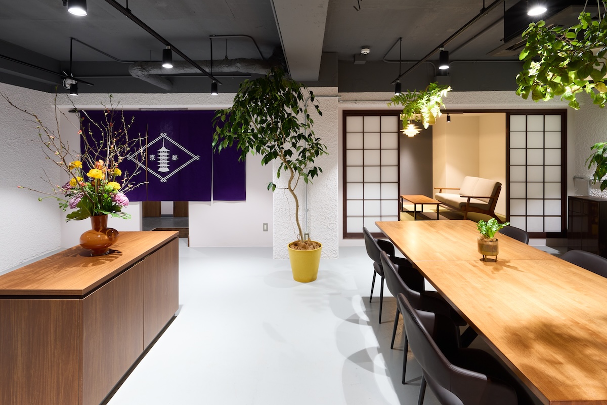 【パスポート特典】ラウンジ利用料無料|京都ツーリストラウンジ祇園