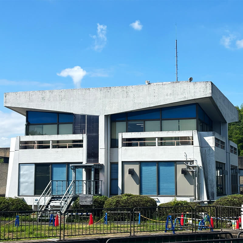 【新山科浄水場】戦後モダニズムの巨匠・増田友也の名作、笠原先生と徹底探検